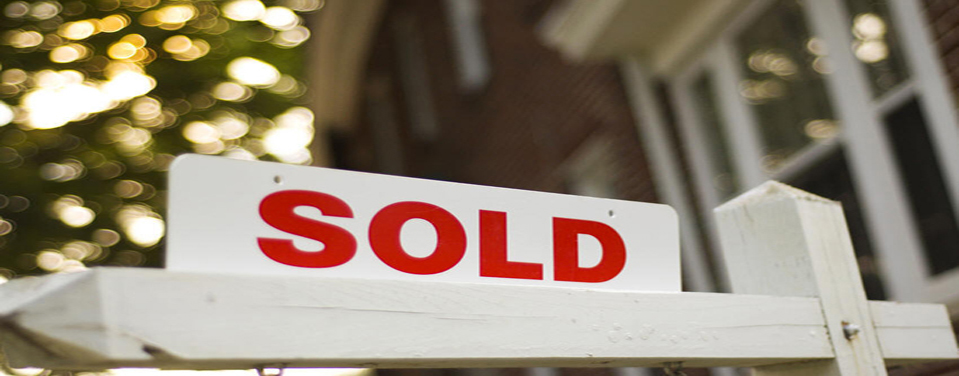<strong>Get Results! List and Sell Your Home With Us</strong><span>Call Us Today at 858-722-0834 for a Free Home Valuation. <a href='#'></a></span>
